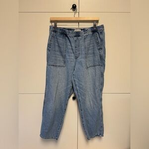 Madewell Light Blue Pull-On Relaxed Jeans. Size Large.